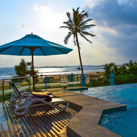 Twenty-Two Weligambay Hotell Weligama Exteriör bild