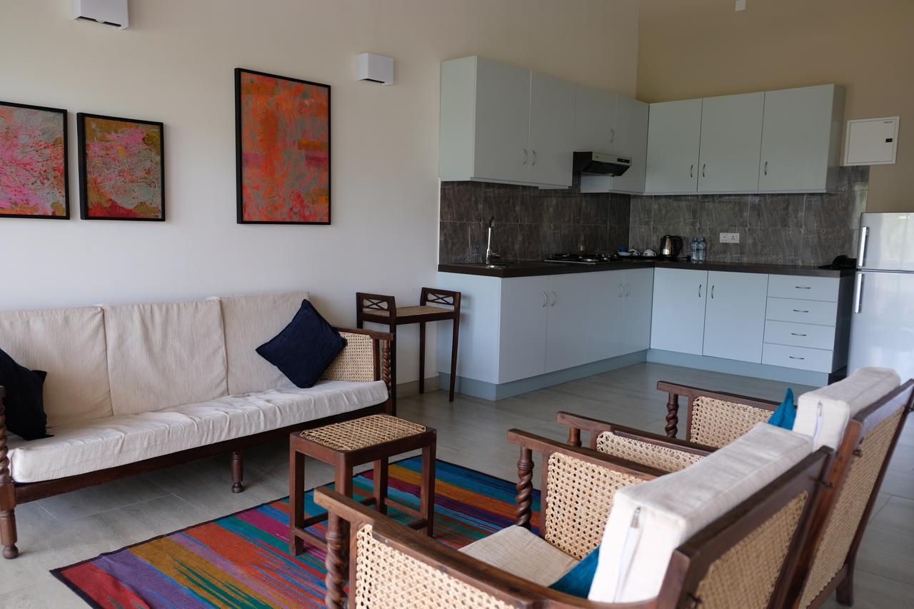 Twenty-Two Weligambay Hotell Weligama Exteriör bild